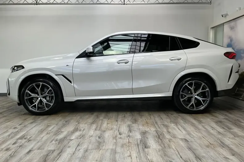 BMW X6 din 2024 cu 8.100 km - oferta BMW106516 - foto 18