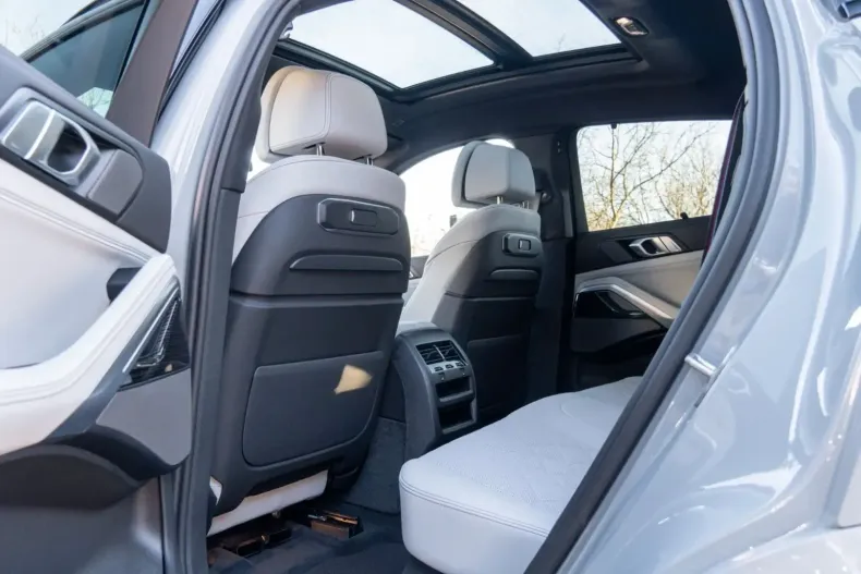 BMW X6 din 2025 cu 9.150 km - oferta BMW106517 - foto 13