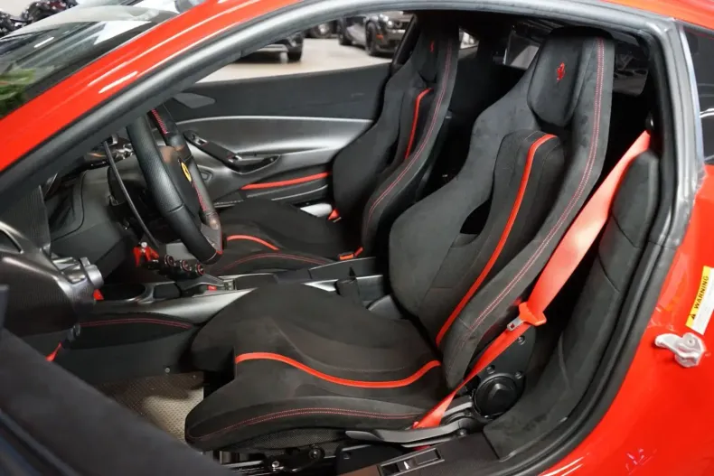 Ferrari 488 Pista din 2020 cu 12.444 km - oferta FER106523 - foto 12