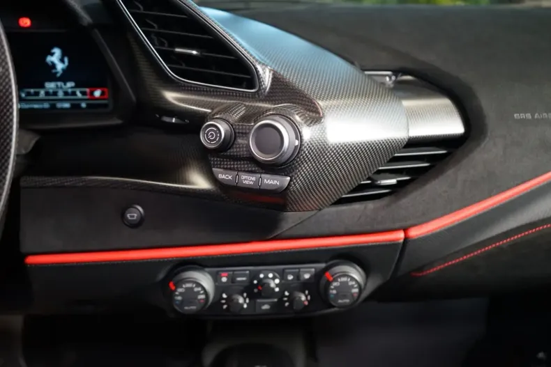 Ferrari 488 Pista din 2020 cu 12.444 km - oferta FER106523 - foto 28