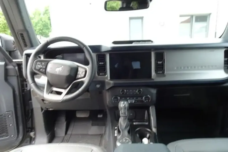 Ford Bronco din 2024 cu 5.980 km - oferta FOR106525 - foto 11