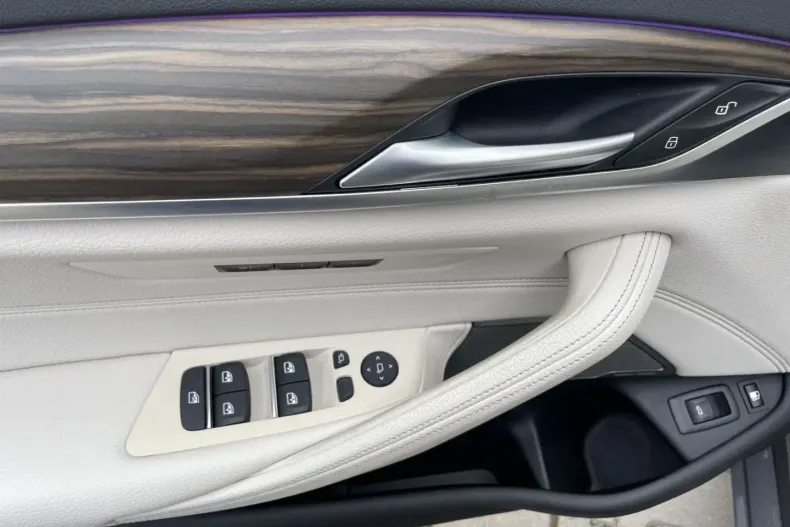 BMW 530 din 2021 cu 58.685 km - oferta BMW106527 - foto 13