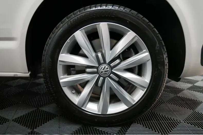 Volkswagen T6 Caravelle din 2020 cu 81.648 km - oferta VOL106529 - foto 18