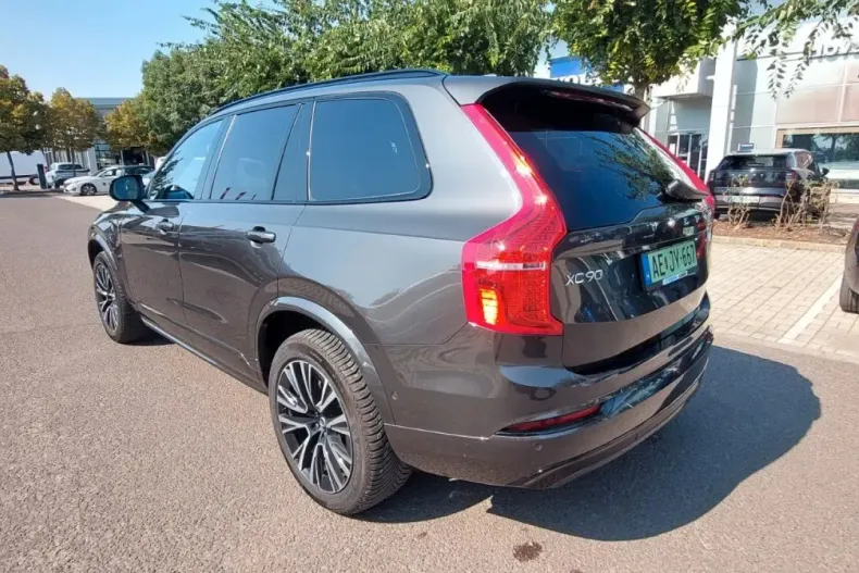 Volvo XC90 din 2024 cu 21.597 km - oferta VOL106535 - foto 5