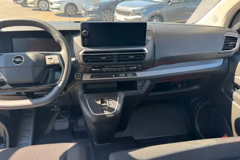 Opel Zafira Life din 2024 cu 21.417 km - oferta OPE106536 - foto 12