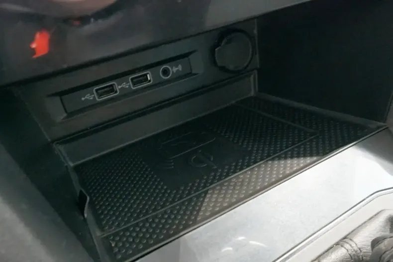 Volkswagen Tiguan din 2021 cu 73.914 km - oferta VOL106540 - foto 19