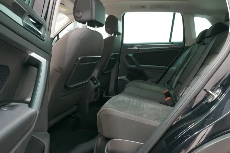 Volkswagen Tiguan din 2021 cu 73.914 km - oferta VOL106540 - foto 20