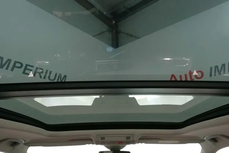 Volkswagen Tiguan din 2021 cu 73.914 km - oferta VOL106540 - foto 21