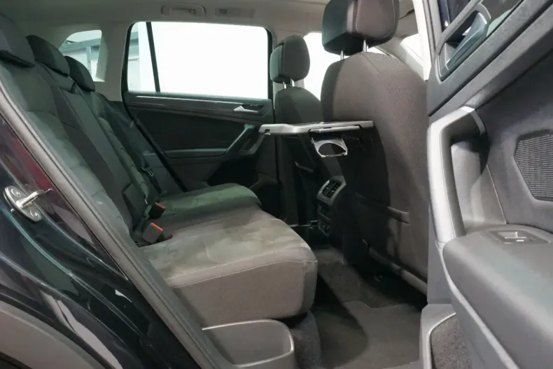 Volkswagen Tiguan din 2021 cu 73.914 km - oferta VOL106540 - foto 33