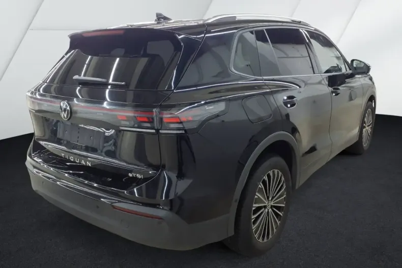 Volkswagen Tiguan din 2024 cu 26.000 km - oferta VOL106542 - foto 2