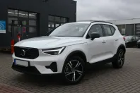 Volvo XC40 din 2024 cu 15.220 km - oferta VOL106547 - foto 1