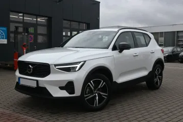 Volvo XC40 din 2024 - oferta VOL106547