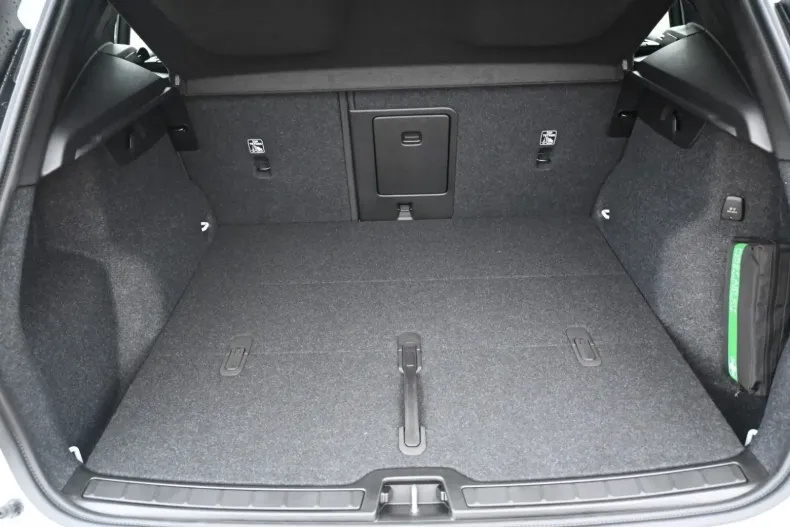 Volvo XC40 din 2024 cu 15.220 km - oferta VOL106547 - foto 16