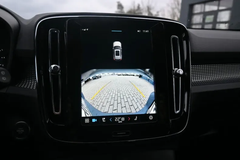 Volvo XC40 din 2024 cu 15.220 km - oferta VOL106547 - foto 23