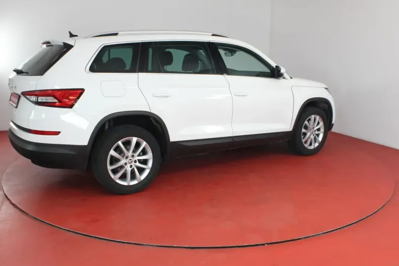 Skoda Kodiaq din 2021 cu 53.533 km - oferta SKO106548 - foto 6