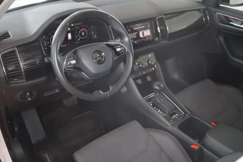 Skoda Kodiaq din 2021 cu 53.533 km - oferta SKO106548 - foto 31