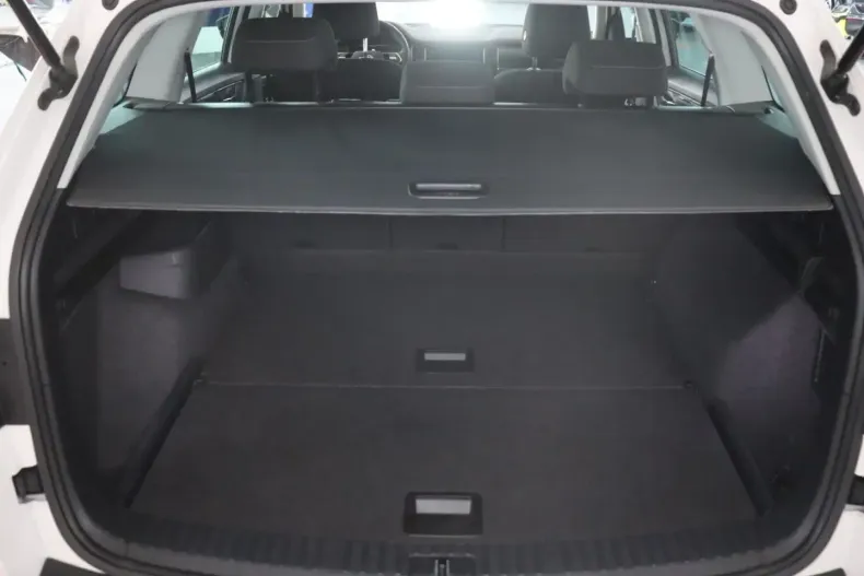 Skoda Kodiaq din 2021 cu 53.533 km - oferta SKO106548 - foto 38