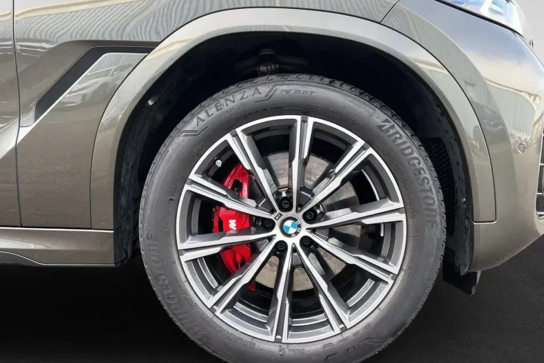 BMW X6 din 2023 cu 33.840 km - oferta BMW106557 - foto 4