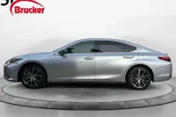 Lexus ES 300 din 2023 cu 45.000 km - oferta LEX106562 - foto 2