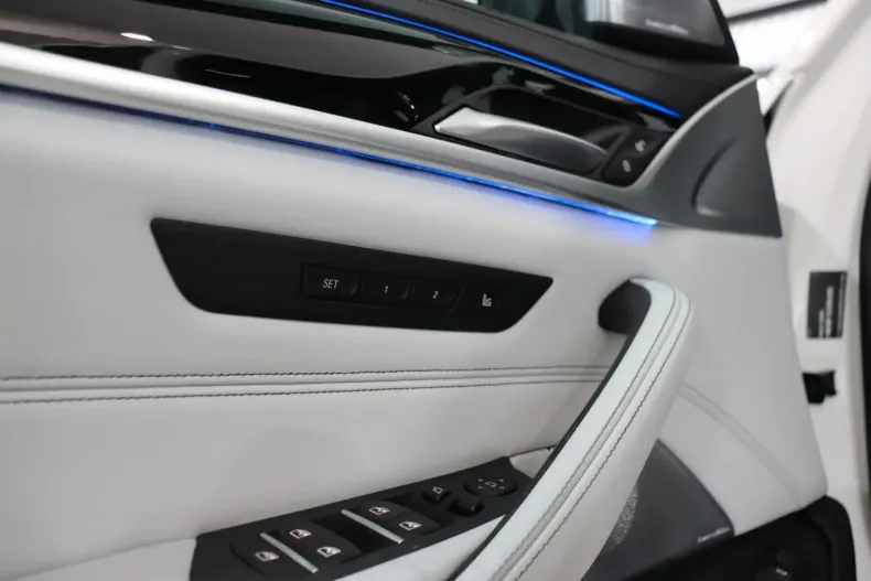 BMW M5 din 2022 cu 75.799 km - oferta BMW106563 - foto 8