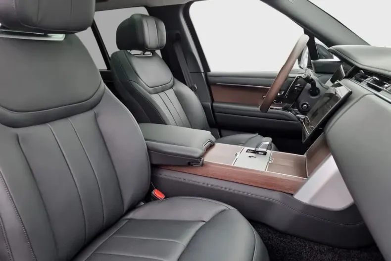 Land Rover Range Rover din 2024 cu 14.350 km - oferta LAN106564 - foto 3