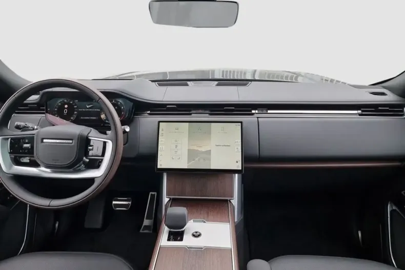 Land Rover Range Rover din 2024 cu 14.350 km - oferta LAN106564 - foto 4