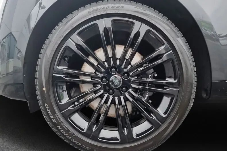 Land Rover Range Rover din 2024 cu 14.350 km - oferta LAN106564 - foto 9