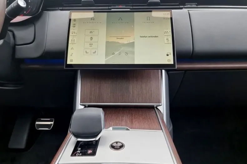 Land Rover Range Rover din 2024 cu 14.350 km - oferta LAN106564 - foto 15