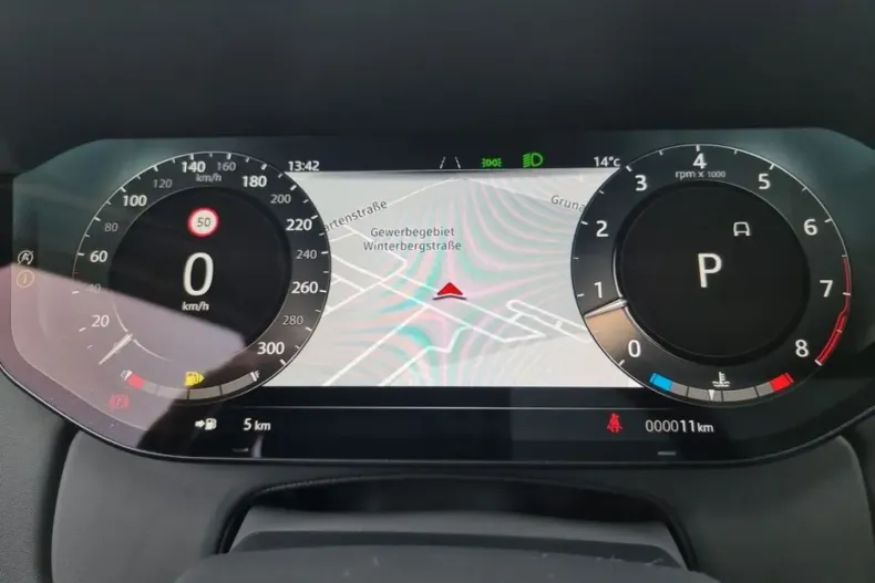 Land Rover Range Rover din 2024 cu 14.350 km - oferta LAN106564 - foto 28