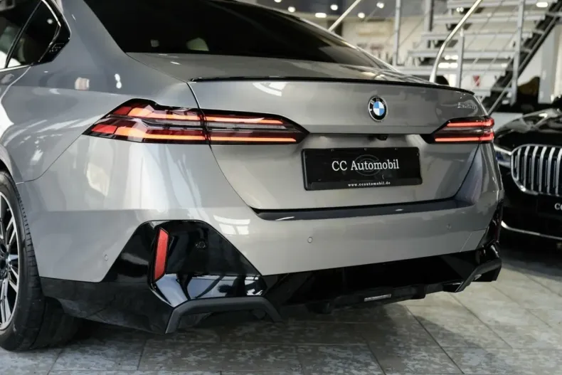 BMW 520 din 2023 cu 11.700 km - oferta BMW106567 - foto 6