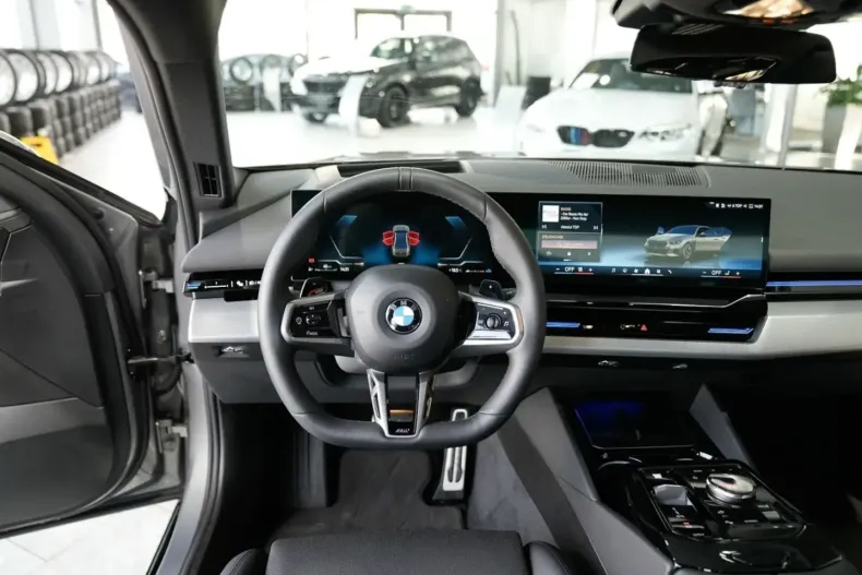 BMW 520 din 2023 cu 11.700 km - oferta BMW106567 - foto 14