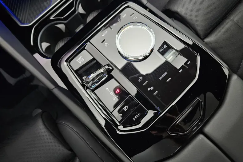 BMW 540 din 2024 cu 6.100 km - oferta BMW106568 - foto 22