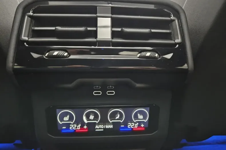 BMW 540 din 2024 cu 6.100 km - oferta BMW106568 - foto 23