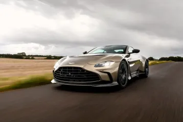 Aston Martin V12 Vantage din 2022 - oferta AST106571