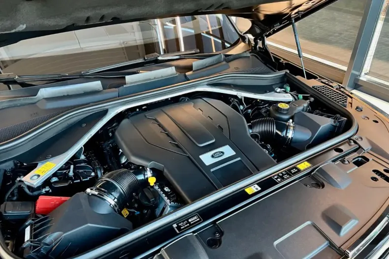 Land Rover Range Rover din 2024 cu 9.412 km - oferta LAN106573 - foto 29