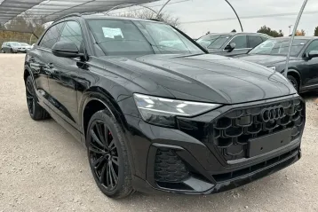 Audi Q8 din 2024 - oferta AUD106575