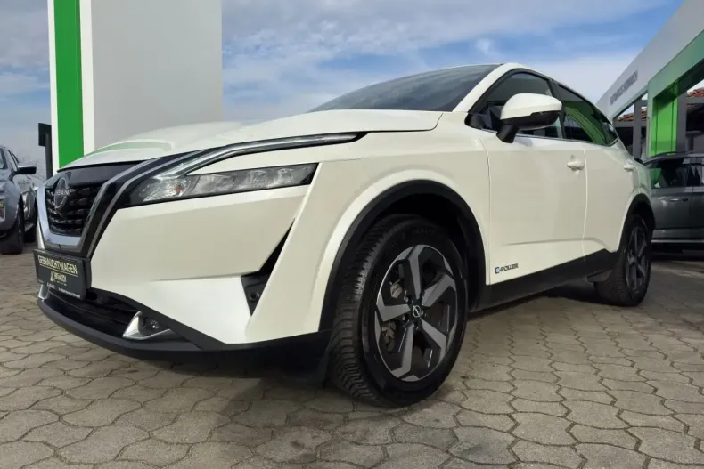 Nissan Qashqai din 2023 cu 5.600 km - oferta NIS106580 - foto 3