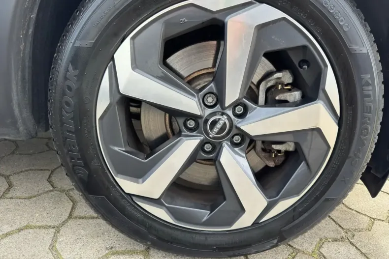 Nissan Qashqai din 2023 cu 5.600 km - oferta NIS106580 - foto 5