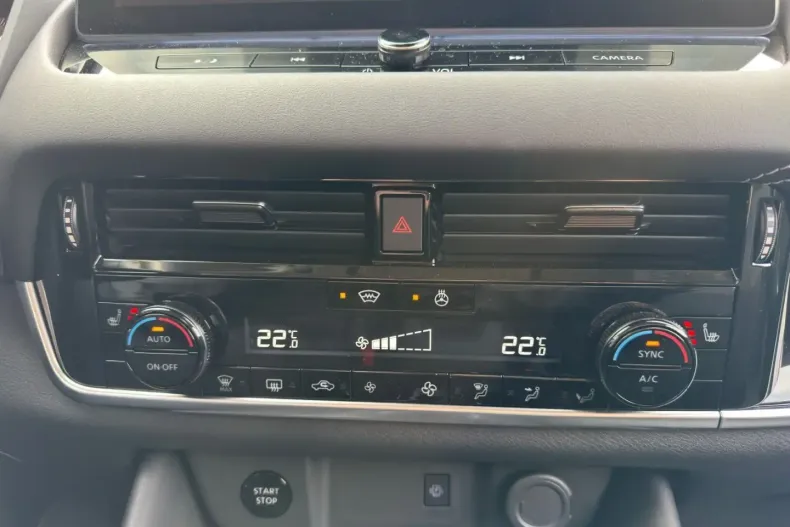 Nissan Qashqai din 2023 cu 5.600 km - oferta NIS106580 - foto 13