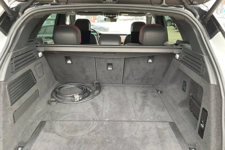 Land Rover Range Rover Sport din 2023 cu 36.900 km - oferta LAN106582 - foto 15