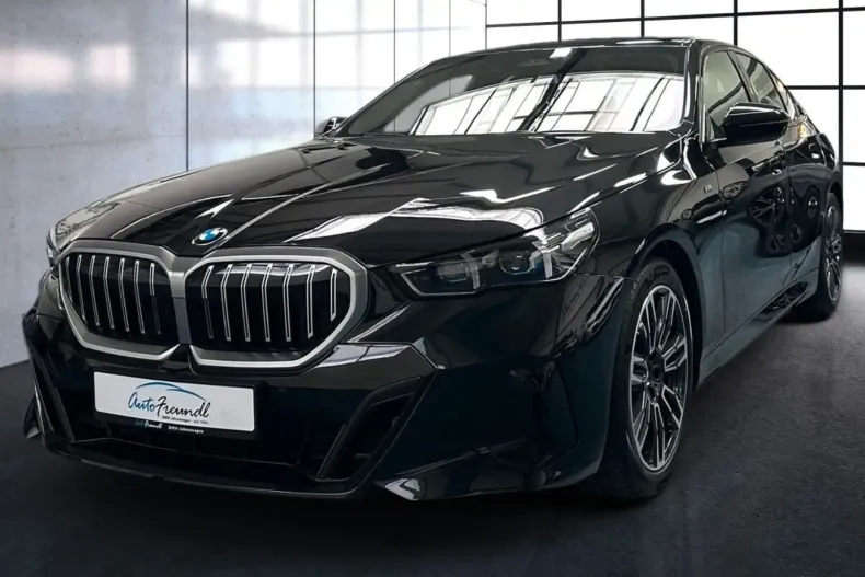 BMW 520 din 2024 cu 12.000 km - oferta BMW106583 - foto 1