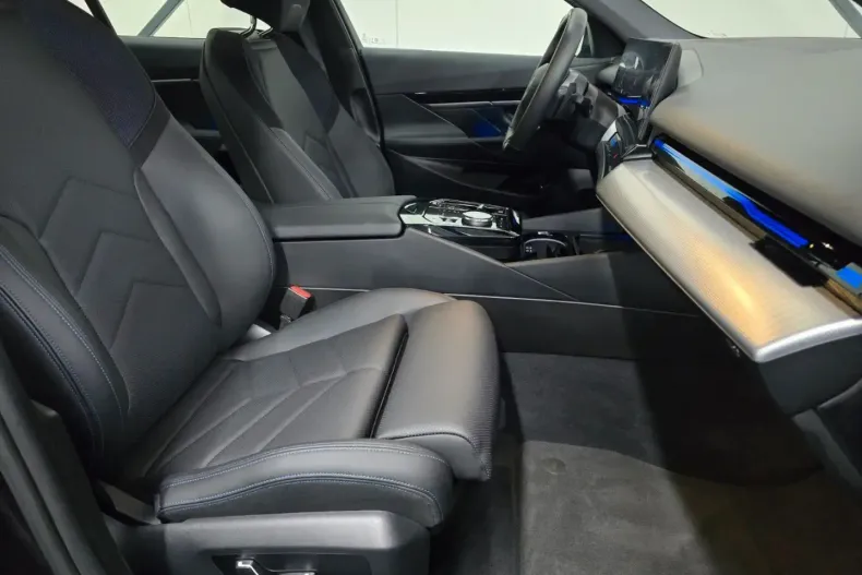 BMW 520 din 2024 cu 12.000 km - oferta BMW106583 - foto 10