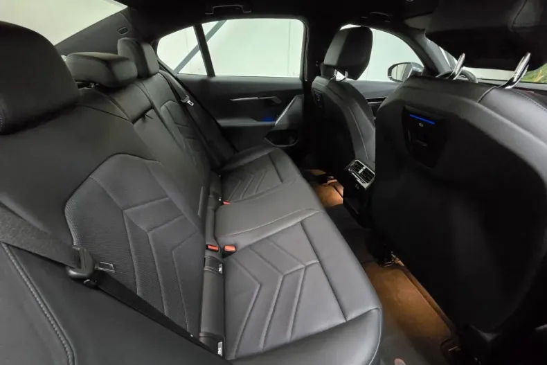 BMW 520 din 2024 cu 12.000 km - oferta BMW106583 - foto 17