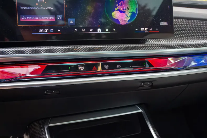 BMW 760 din 2024 cu 8.935 km - oferta BMW106594 - foto 10