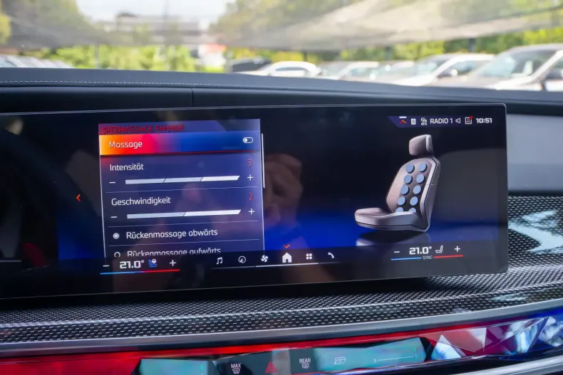 BMW 760 din 2024 cu 8.935 km - oferta BMW106594 - foto 13