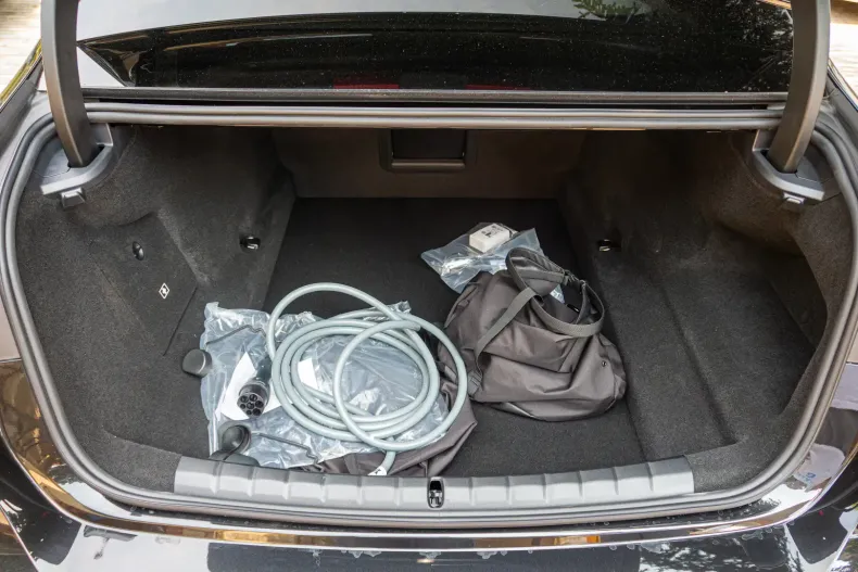 BMW 760 din 2024 cu 8.935 km - oferta BMW106594 - foto 23