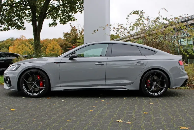 Audi RS5 din 2023 cu 21.190 km - oferta AUD106597 - foto 4