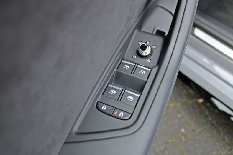 Audi RS5 din 2023 cu 21.190 km - oferta AUD106597 - foto 9