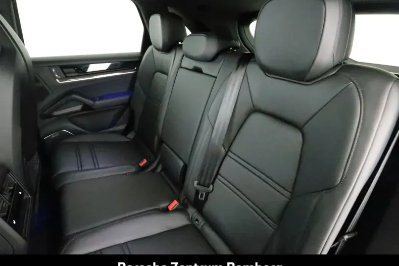 Porsche Cayenne din 2023 cu 19.500 km - oferta POR106600 - foto 8