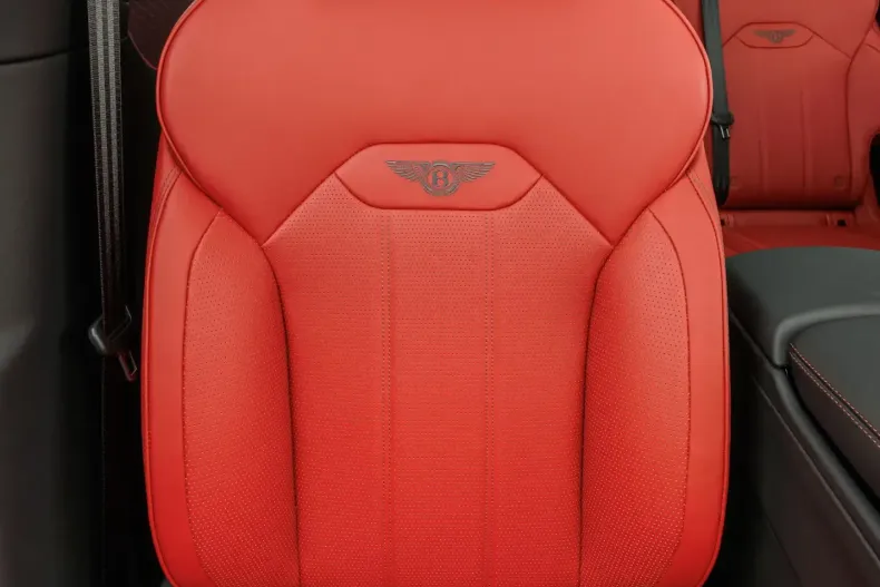 Bentley Bentayga din 2024 cu 6.900 km - oferta BEN106601 - foto 28